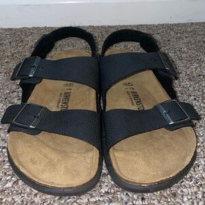 Women’s New Birkenstock Milano Insignia Black Oiled Leather Narrow Sandals